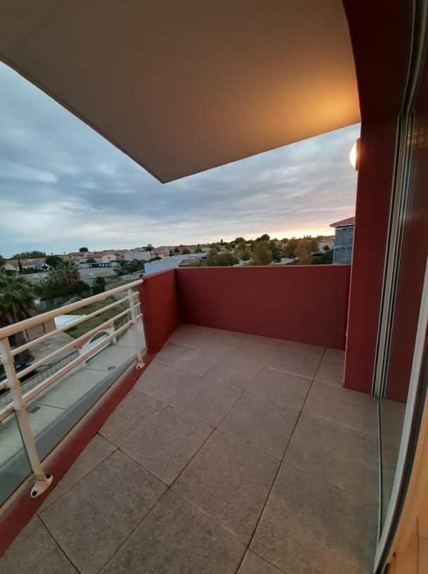 Logement Entier, Calme, Hyper Equipe Сен-Лоран-де-ла-Саланк Екстер'єр фото
